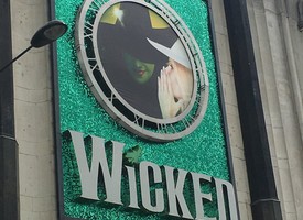 Music trip to see wicked 03