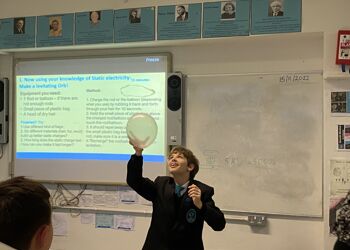 Science Club - Investigating Static Electricity