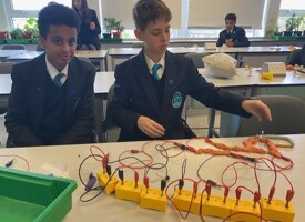 Science club squishy circuits for electrical engineering 02