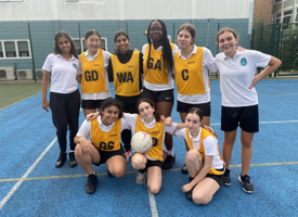 Year 9 girls netball 0210