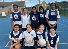 Year 8 girls netball 0410